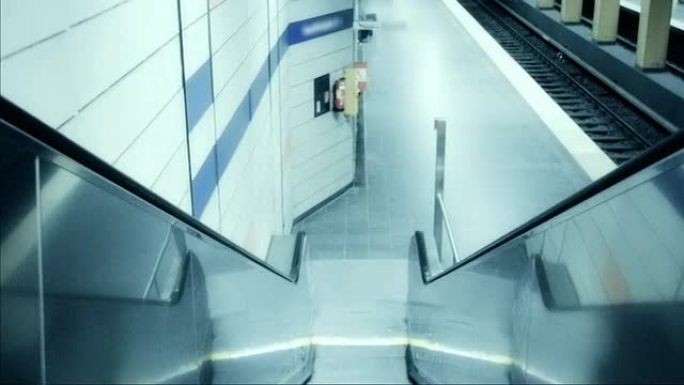 地铁站现代自动扶梯，2次乘坐（HD720p）