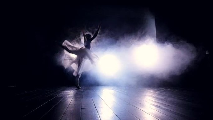 跳芭蕾舞者。剪影。慢动作。高清。