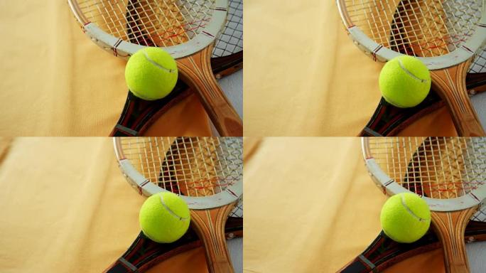白色背景4k的网球和球拍