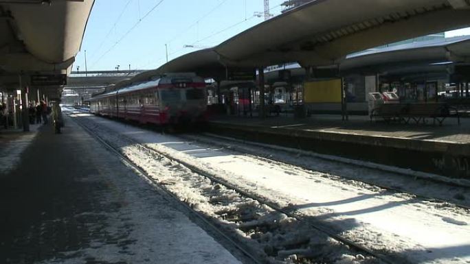 冬天的火车站