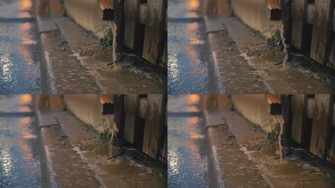 暴风雨中小巷的电影拍摄。