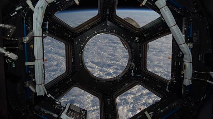 4k美国宇航局电影摄影收藏-国际空间站窗口。