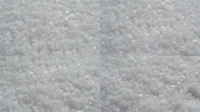 海盐颗粒晶体。