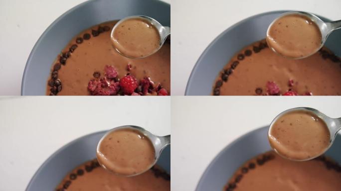 汤匙4k巧克力糖浆