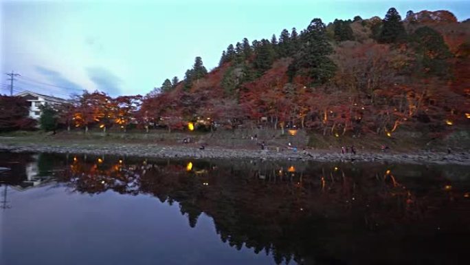 平移拍摄Korankei森林公园之夜，灯光照明名古屋日本