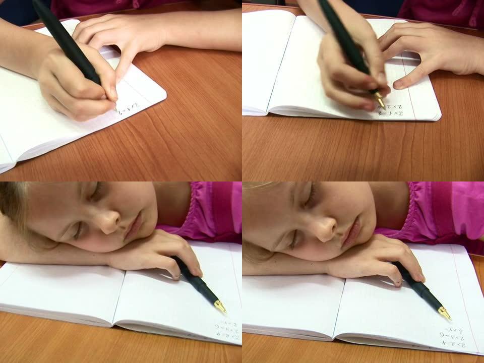 瞌睡的女学生写抄写本- PAL