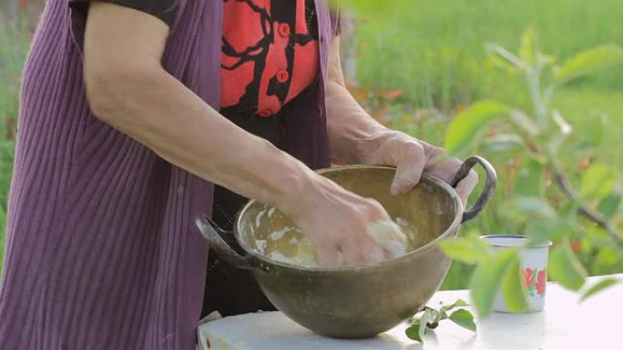 农夫夫人做面包农夫夫人做面包