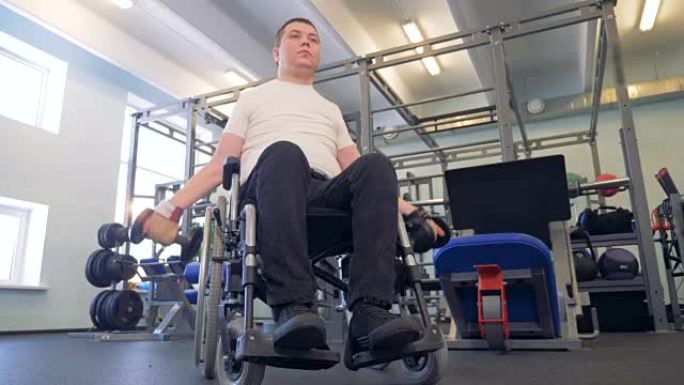 残疾人锻炼的新方法。