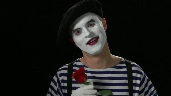 Mime Rose拥抱3