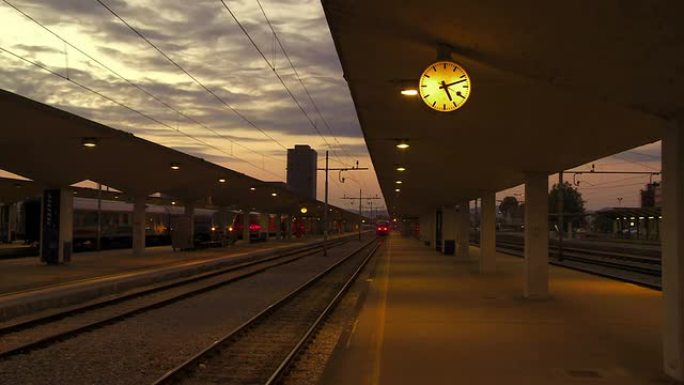 高清延时: 卢布尔雅那火车站平台