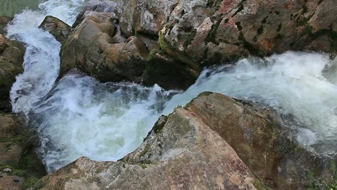 高清：山溪水资源纯净水流山泉水自来水花