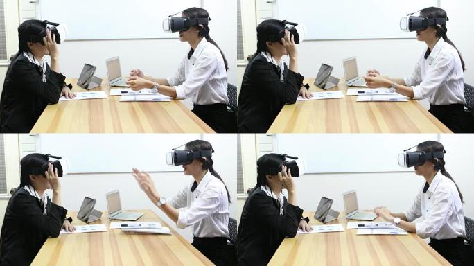 虚拟现实耳机中的女人在室内白色房间里抬头并试图触摸虚拟现实中的物体