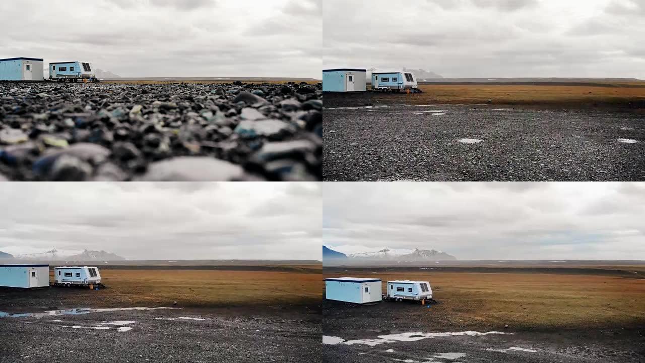 冰岛游客露营车或露营车的鸟瞰图