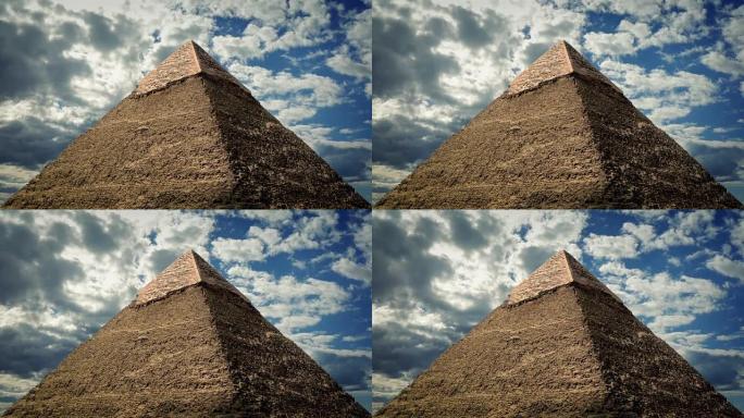 大金字塔对抗戏剧性的天空