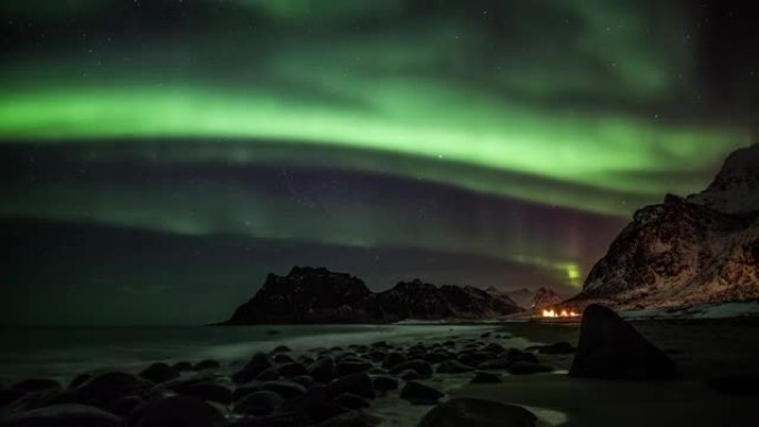 挪威罗弗滕群岛上北极光的时间流逝