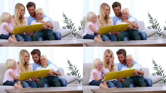 家庭一起阅读故事书