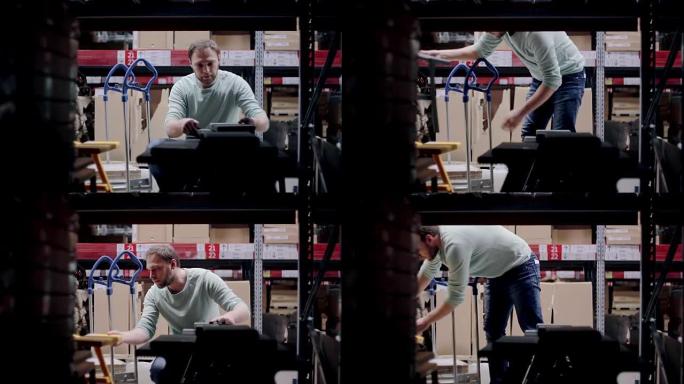 一名男子正在拿塑料椅子，把它们放在仓库的手推车上。浏览货架
