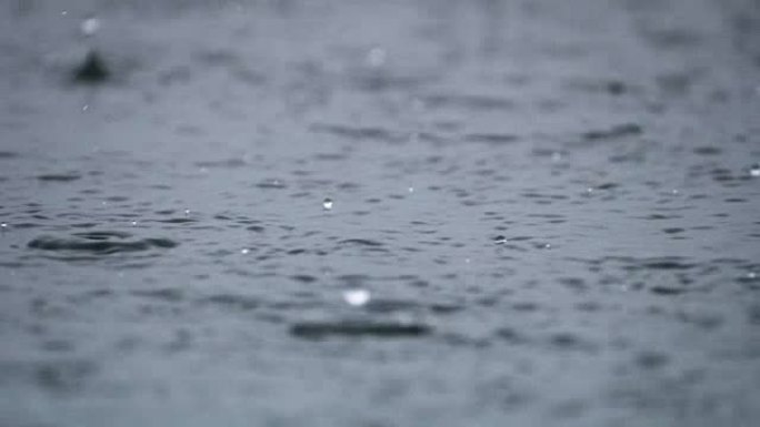 马尔代夫阴雨天气