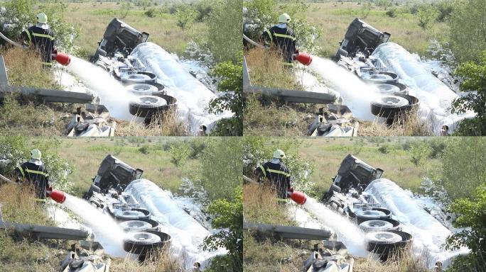 化学事故后的清理