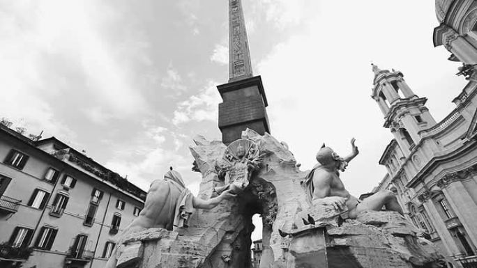 贝尔尼尼和博罗米尼在纳沃纳广场的杰作