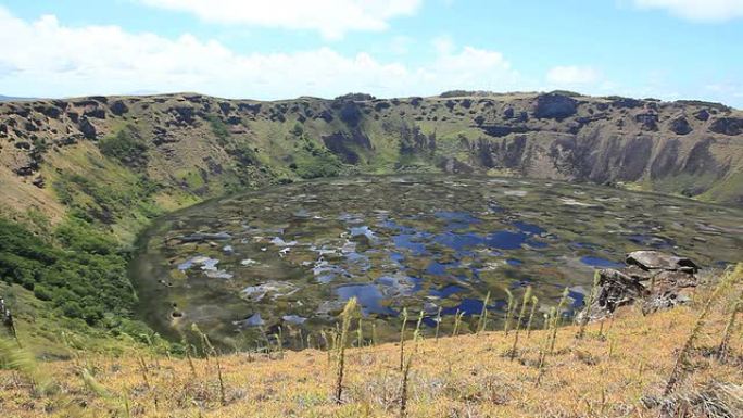 智利复活节岛拉诺考火山口