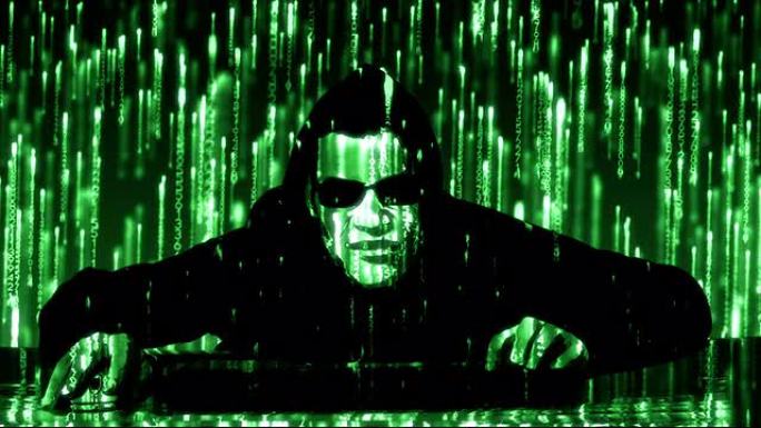 带有发光绿色代码的黑客