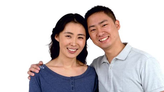 亚洲微笑夫妇的肖像
