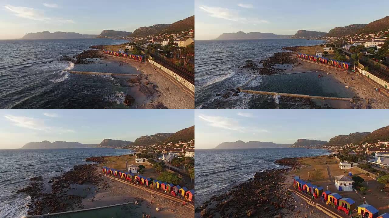 南非著名的圣詹姆斯海滩开普敦鸟瞰图