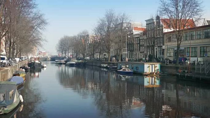 阿姆斯特丹市中心的风景运河