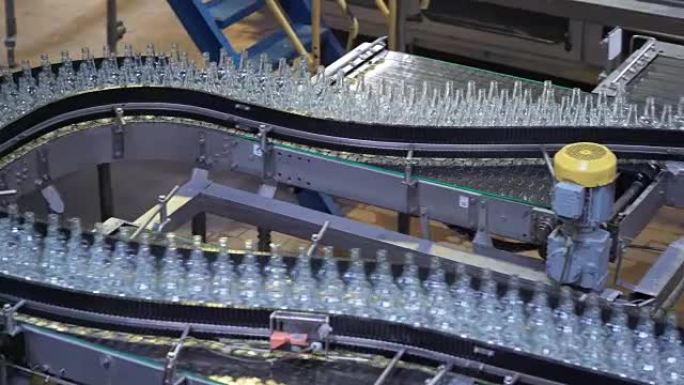 瓶装饮料自动化产业链。工业自动化和机器人