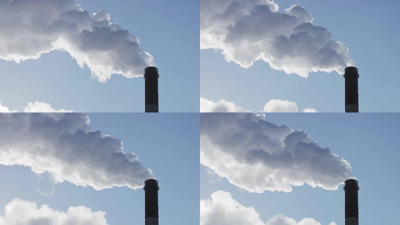 工业烟囱污染大气。