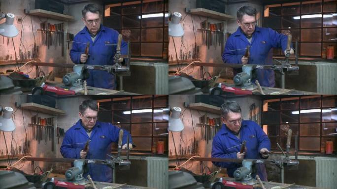 高清多莉: 车间焊接工具制造商