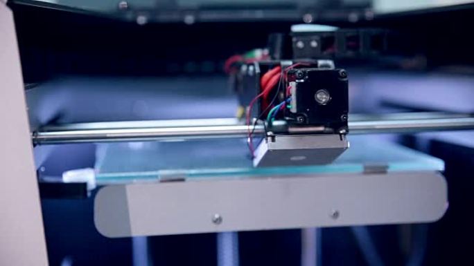 在3D打印机上使用塑料打印