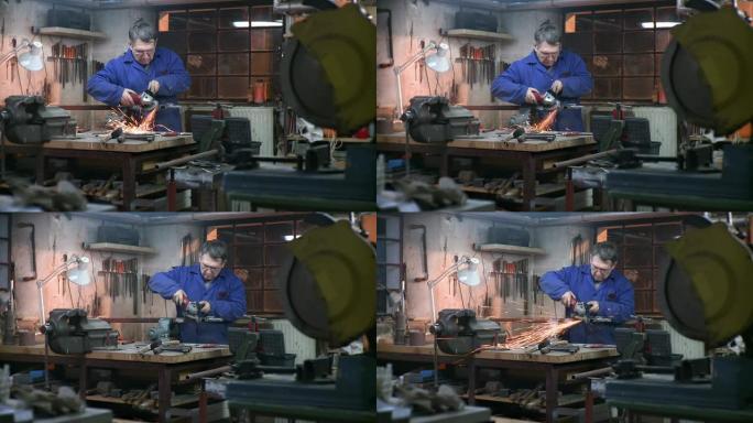 高清多莉: 使用圆锯的工具制造商