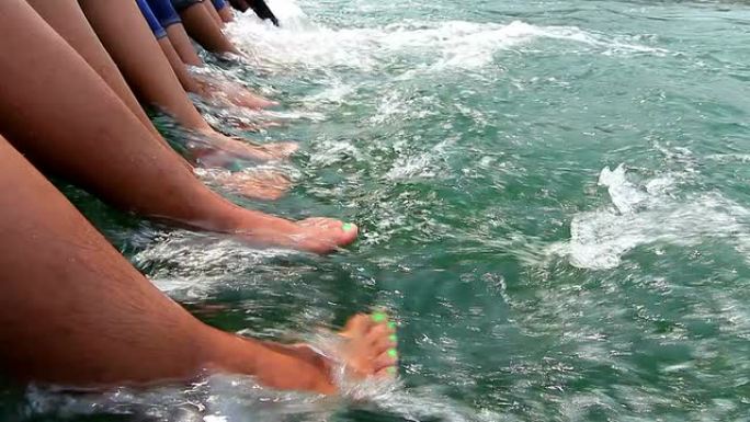 放松足部运动夏天夏日放松温泉