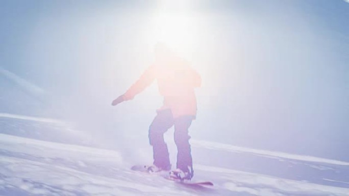 在阳光明媚的冬日里，穷乡僻壤的滑雪板