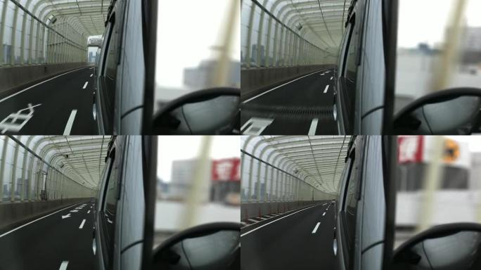 镜像交通桥