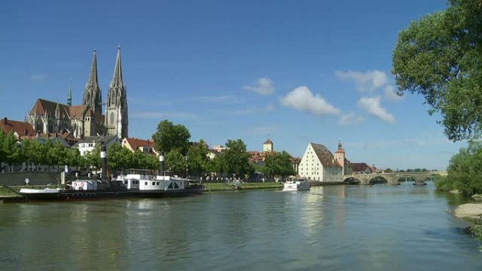 雷根斯堡古城和多瑙河