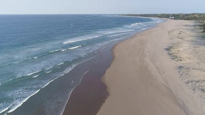 莫桑比克伊尼扬巴内海岸线巴拉的鸟瞰图