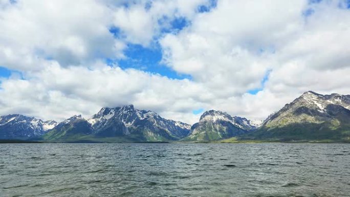 杰克逊湖的早晨