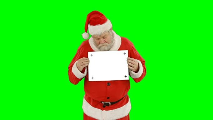 举着空白标语牌的圣诞老人肖像