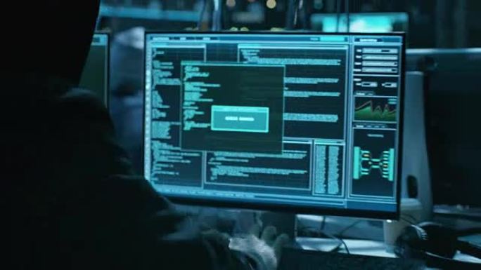 青少年黑客团队成功攻击全球基础设施服务器。显示正在进行的黑客攻击阶段:利用漏洞，执行和授予访问权限。