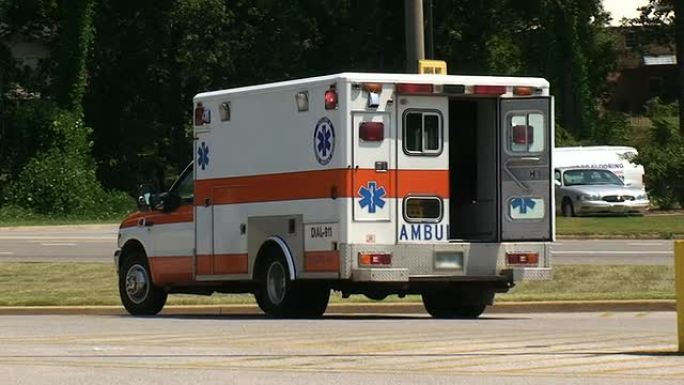 救护车救护车120急救医院