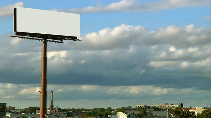 云背景宽的空白广告牌1080p24
