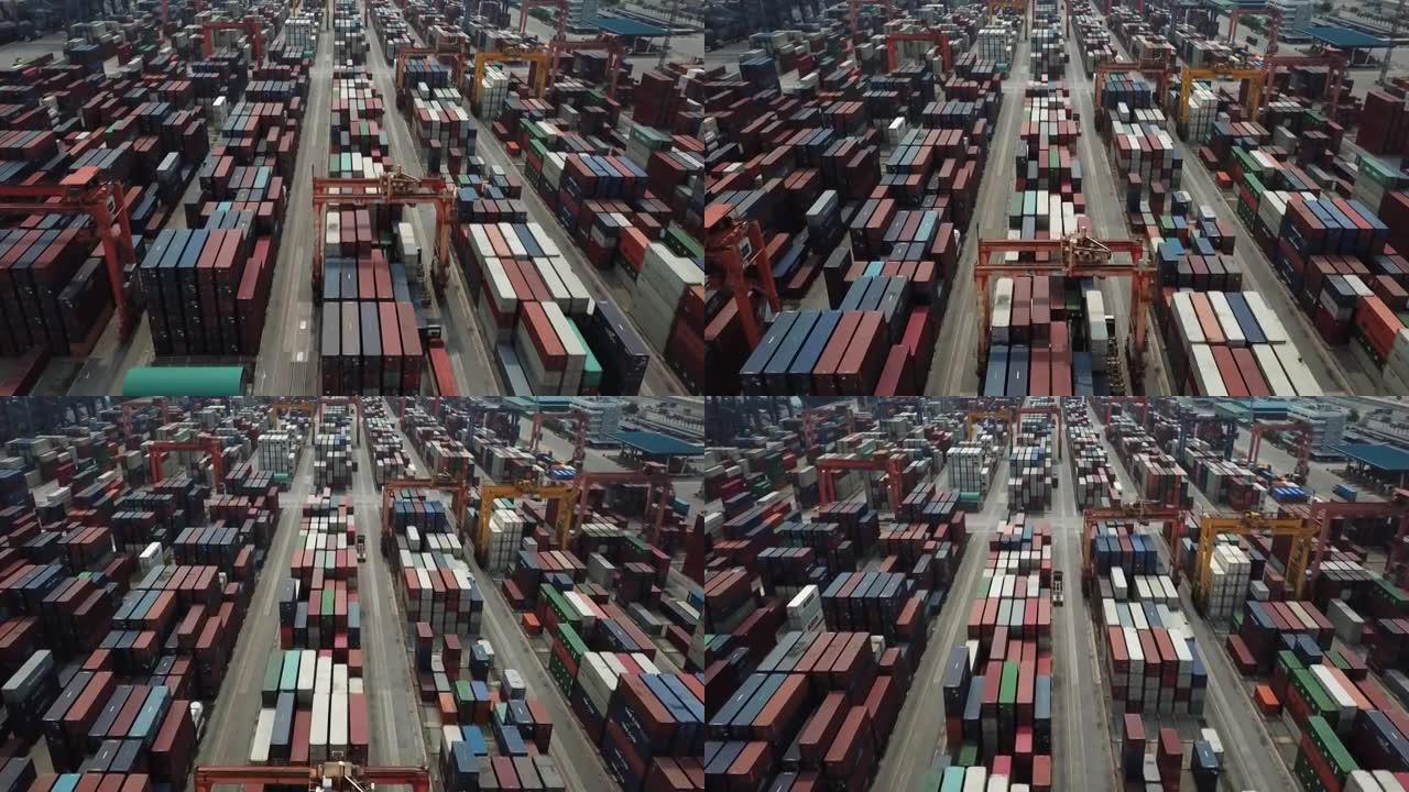 商业码头集装箱船的鸟瞰图
