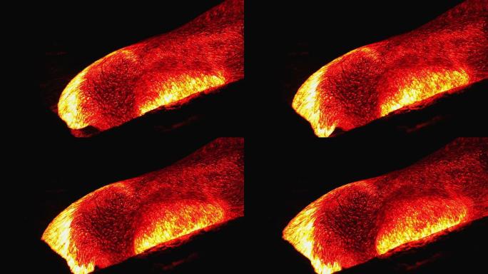 火山熔岩在夜晚流动