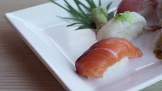 寿司三文鱼刺身寿司日本废水核污水辐射海鲜