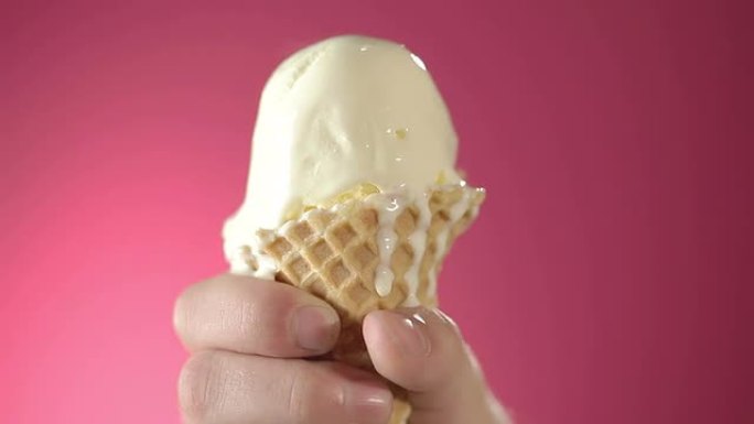 冰淇淋融化冰淇淋融化