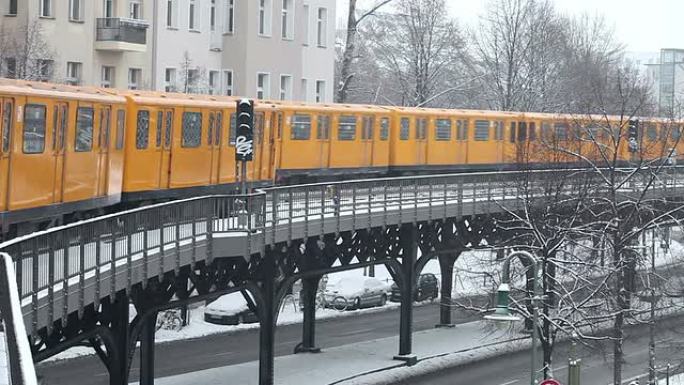 柏林地铁轨道交通下雪天城市轻轨