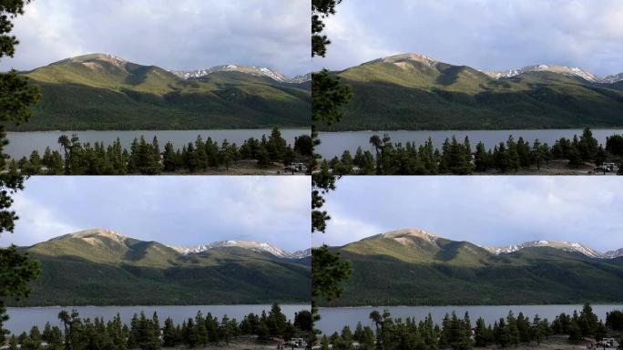双子湖科罗拉多州14人山埃尔伯特峰，阳光时间流逝，一直在山上